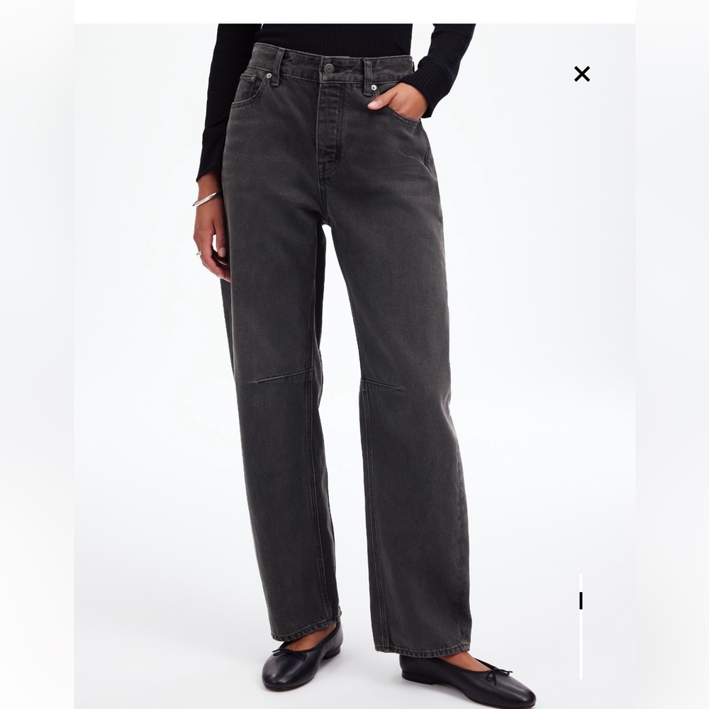 Madewell The Darted Barrel-Leg Jean Olenda Wash